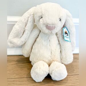 BNWT Original Medium Cream White Bashful Bunny Rabbit Jellycat